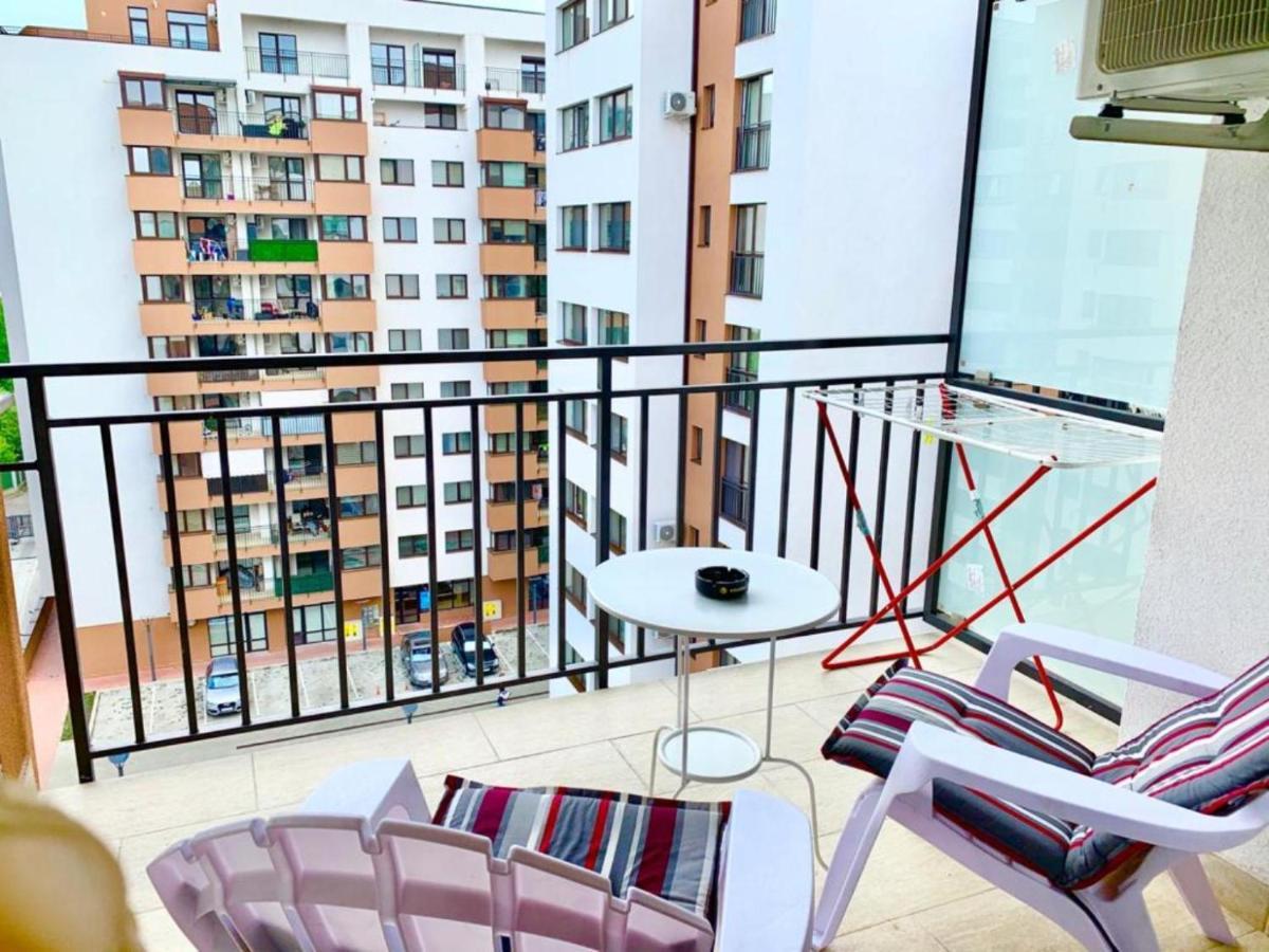 Big & Cosy Apartment With 3 Double Beds & 2 Bathrooms ياش المظهر الخارجي الصورة